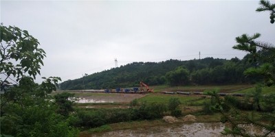 逆變式無氣自保護(hù)焊機(jī)怎么使用