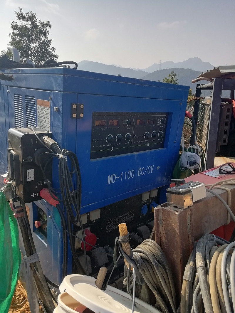 發(fā)電電焊機(jī)
