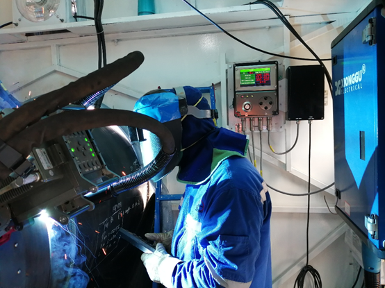 自動(dòng)焊接設(shè)備