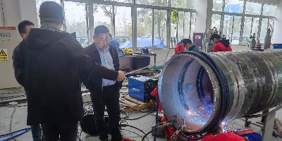 水管焊接距離使用全自動(dòng)焊接設(shè)備到底還有多遠(yuǎn)？