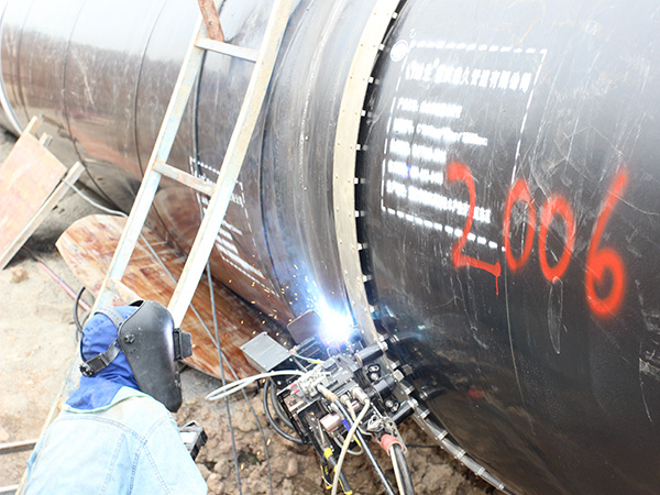 熊谷水管自動焊機