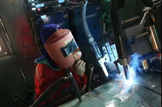 熊谷管道焊機(jī)助力華油工建