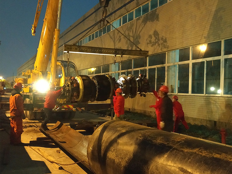 漏磁內(nèi)檢測設(shè)備