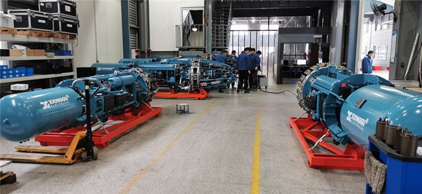 熊谷全位置管道自動(dòng)焊機(jī)_副本