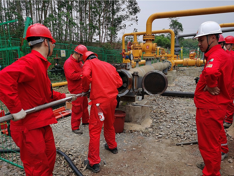 管道漏磁內(nèi)檢測