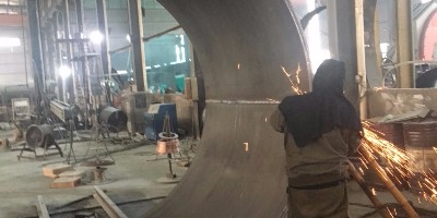 長輸管道X80管道環(huán)縫自動焊機?焊機，如何控制返修口和連頭口質量？